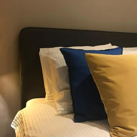 Rust Bed & Breakfast *