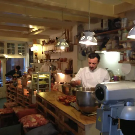 Rust 4* Άμστερνταμ